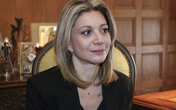 Καρυστιανού: Θέλω μια πλήρη αλλαγή ώστε να αναγεννηθεί η χώρα - Θα ξαναπάμε στο Σύνταγμα και ας μας συλλάβουν τα ΜΑΤ Καρυστιανού: Θέλω μια πλήρη αλλαγή ώστε να αναγεννηθεί η χώρα - Θα ξαναπάμε στο Σύνταγμα και ας μας συλλάβουν τα ΜΑΤ