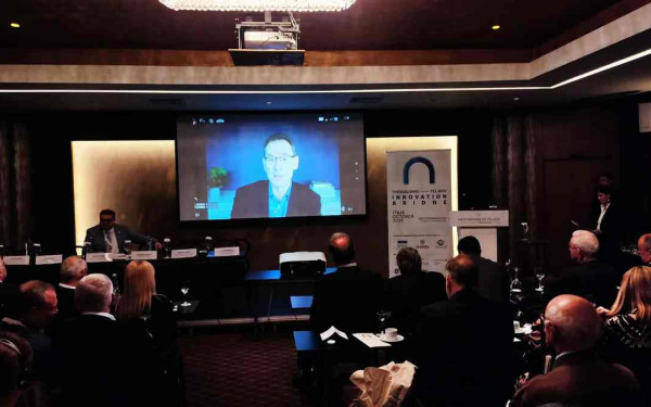 Άλμπερτ Μπουρλά: Η ΤΝ τονώνει τη συνεργασία Ελλάδας και Ισραήλ στην ιατρική και την καινοτομία