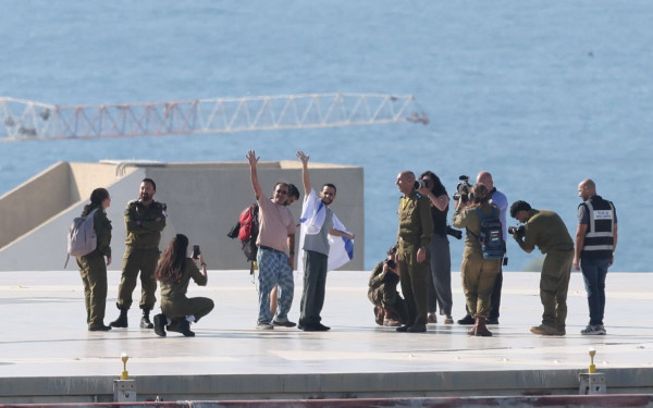 Ισραήλ: Ο Ερυθρός Σταυρός, άνθρωπος της Χαμάς και μία αιγυπτιακή ομάδα ψάχνουν τα λείψανα ομήρων Ισραήλ: Ο Ερυθρός Σταυρός, άνθρωπος της Χαμάς και μία αιγυπτιακή ομάδα ψάχνουν τα λείψανα ομήρων