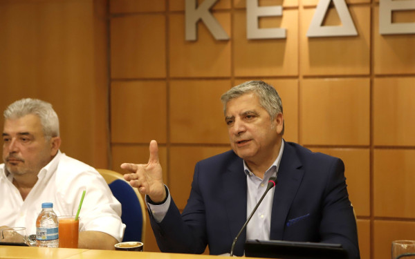 Η περιφέρεια Αττικής εξέδωσε ανακοίνωση για την... υπόθεση βιασμού της 12χρονης