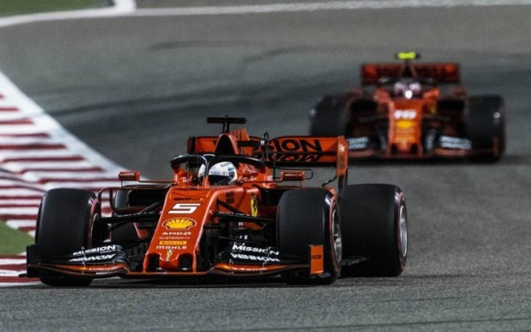 Φόρμουλα 1: Η Φεράρι συνέχισε το πάρτι στο Μπαχρέιν