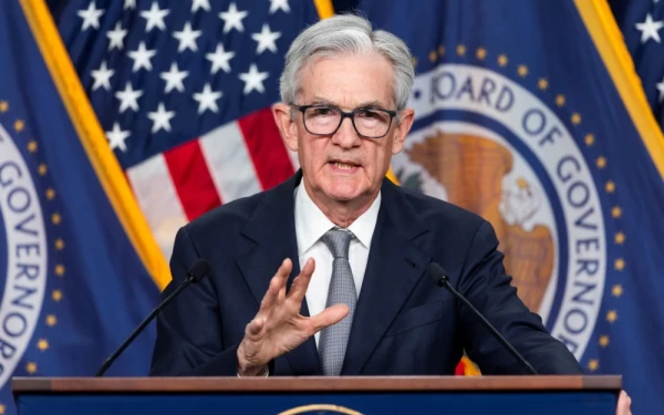 Η Fed μείωσε τα επιτόκια κατά 25 μονάδες βάσης Η Fed μείωσε τα επιτόκια κατά 25 μονάδες βάσης