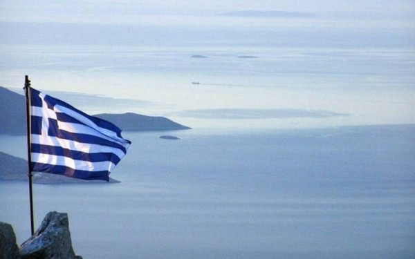 Ο Δήμος Πυλαίας - Χορτιάτη τιμά τη γαλανόλευκη εν όψει της 28ης Οκτωβρίου Ο Δήμος Πυλαίας - Χορτιάτη τιμά τη γαλανόλευκη εν όψει της 28ης Οκτωβρίου