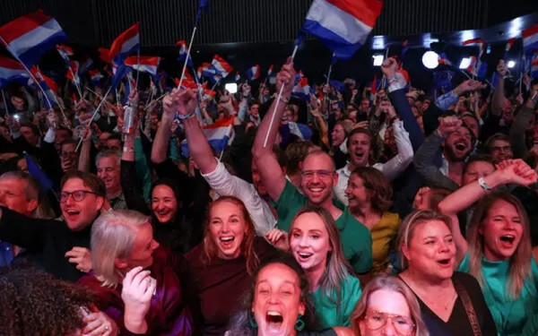 Μάχη στήθος με στήθος στην Ολλανδία: D66 και PVV ισοψηφούν στις εκλογές - Εξασφάλισαν από 26 έδρες