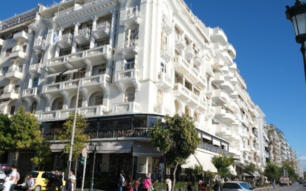 Θεσσαλονίκη: Η Σοφία Βέμπο «επιστρέφει» στη Λ.Νίκης, στο χώρο όπου ξεκίνησε να τραγουδά Θεσσαλονίκη: Η Σοφία Βέμπο «επιστρέφει» στη Λ.Νίκης, στο χώρο όπου ξεκίνησε να τραγουδά