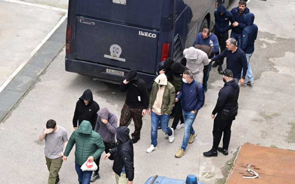 Σκάνδαλο ΟΠΕΚΕΠΕ: Οι πρώτοι 12 κατηγορούμενοι απολογούνται σήμερα - Αντιμετωπίζουν βαριές κακουργηματικές κατηγορίες Σκάνδαλο ΟΠΕΚΕΠΕ: Οι πρώτοι 12 κατηγορούμενοι απολογούνται σήμερα - Αντιμετωπίζουν βαριές κακουργηματικές κατηγορίες