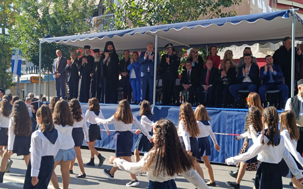 Δήμος Κορδελιού - Ευόσμου: Με δύο παρελάσεις φέτος ο εορτασμός της 28ης Οκτωβρίου Δήμος Κορδελιού - Ευόσμου: Με δύο παρελάσεις φέτος ο εορτασμός της 28ης Οκτωβρίου