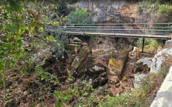 Εύβοια: Στέρεψε η πηγή Κολέθρα - Χωρίς επαρκή υδροδότηση τα χωριά