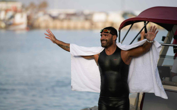 Χ. Ταϊγανίδης: Ο παραολυμπιονίκης που ταξίδεψε από τη Θεσσαλονίκη στην Κύπρο για να καταρρίψει το παγκόσμιο ρεκόρ κολύμβησης Χ. Ταϊγανίδης: Ο παραολυμπιονίκης που ταξίδεψε από τη Θεσσαλονίκη στην Κύπρο για να καταρρίψει το παγκόσμιο ρεκόρ κολύμβησης