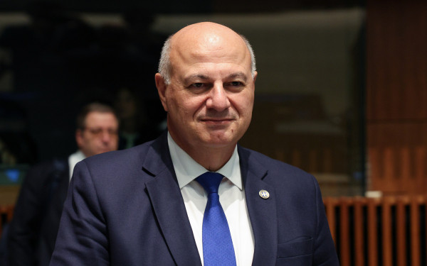 Τσιάρας σε αγρότες: «Δεν γίνεται διάλογος με τελεσίγραφα - Απόλυτη διαφάνεια με τη μεταφορά του ΟΠΕΚΕΠΕ στην ΑΑΔΕ» (βίντεο)