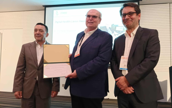 ΑΠΘ: Ο Καθηγητής Νικόλαος Μαγκλαβέρας βραβεύεται με το πρώτο IFMBE Digital Health Career Award 2025