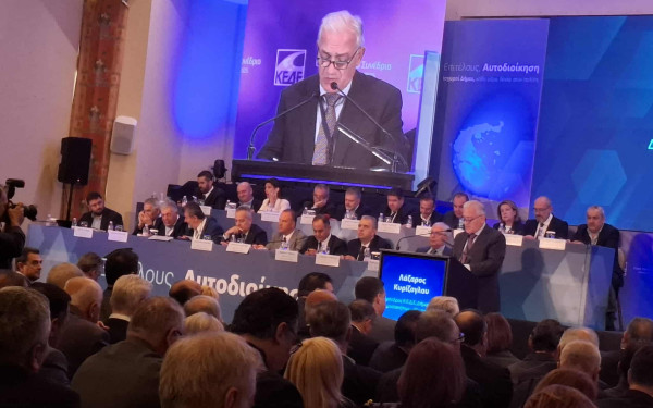 Λιβάνιος στο συνέδριο της ΚΕΔΕ: Πάμε σε ένα νέο σύστημα του ενός γύρου για την εκλογή δημάρχων - Καθιερώνεται και ηλεκτρονική ψηφοφορία