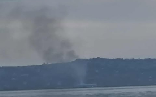 Θεσσαλονίκη: Φωτία σε εξέλιξη στην περιοχή Τσαΐρια (φωτό)