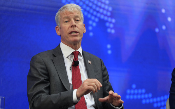 Κρις Ράιτ - Υπ. Ενέργειας ΗΠΑ: «Η Ελλάδα σημείο εισόδου για το αμερικανικό Υγροποιημένο Φυσικό Αέριο»