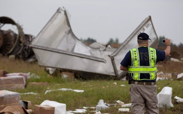 ΗΠΑ: UPS και FedEx καθηλώνουν τα αεροσκάφη MD-11 που διαθέτουν μετά από το αεροπορικό δυστύχημα στο Λούισβιλ του Κεντάκι