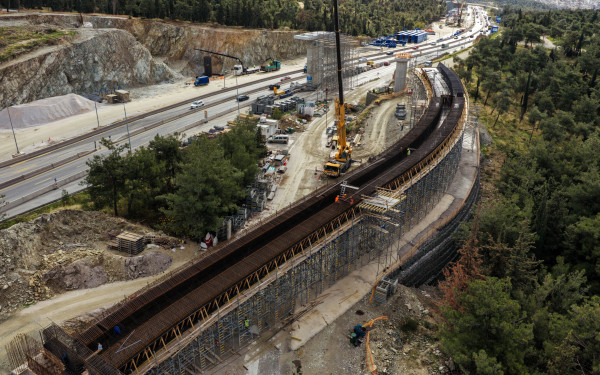 Θεσσαλονίκη: Στα 3,6 εκατ. ευρώ η πρώτη «λυπητερή» για τις καθυστερήσεις στο Flyover