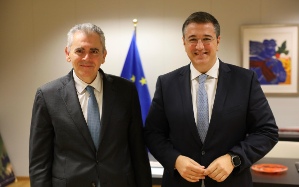 Στις Βρυξέλλες με τον Α. Τζιτζικώστα ο Μ. Χαρακόπουλος