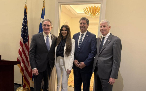 Μία λαμπερή βραδιά στο Jefferson House, στο Κολωνάκι