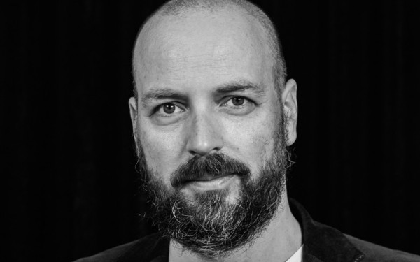 Γκιόργκι Πάλφι στη «ΜτΚ»: «Είμαι πεπεισμένος ότι η τέχνη μπορεί να φέρει πραγματικές αλλαγές»