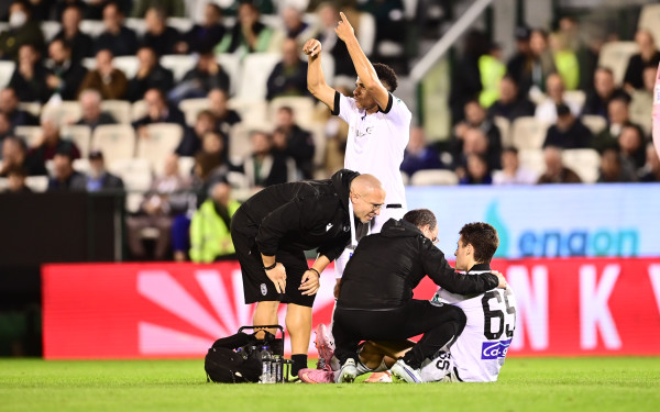 Καμπανάκι για τον ΠΑΟΚ: Τι σημαίνει η θλάση για τον Κωνσταντέλια