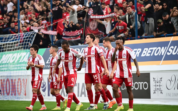 Super League: Ο Ολυμπιακός νίκησε άνετα την Κηφισιά και έπιασε κορυφή