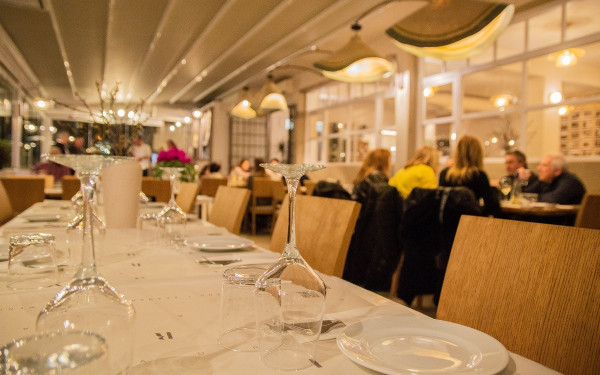 PARIS Restaurant: Στη Θέρμη, θα βρείτε ένα από τα καλύτερα στέκια ψαροφαγίας στην Θεσσαλονίκη