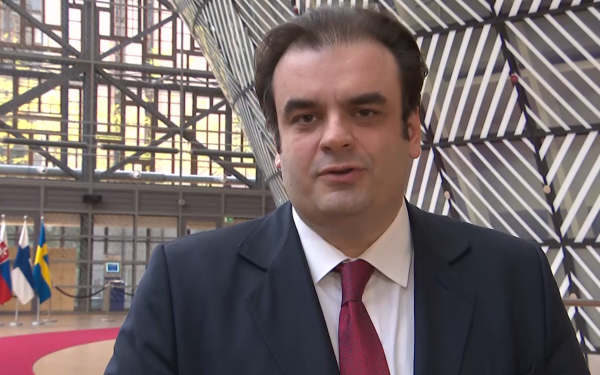 Κ. Πιερρακάκης από ECOFIN: «Η Ελλάδα στηρίζει την κατάργηση των δασμών στα χαμηλής αξίας δέματα» (βίντεο)