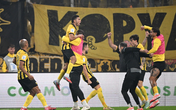 Super League: Η ΑΕΚ έσωσε την παρτίδα στις καθυστερήσεις