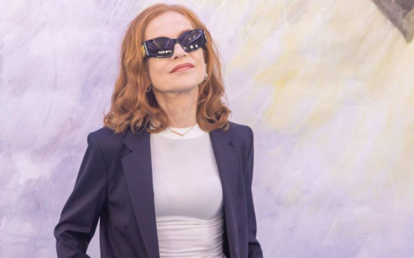 Μέρος της ψυχής της Θεσσαλονίκης η Ιζαμπέλ Ιπέρ - Βραβεύτηκε με το ειδικό βραβείο της πόλης από τον Στ. Αγγελούδη