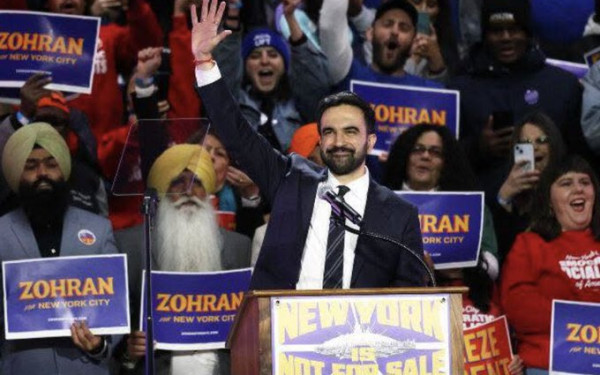 ΗΠΑ: Ιστορική εκλογική νίκη Ζ. Μαμντάνι στη Ν. Υόρκη - Γίνεται ο πρώτος μουσουλμάνος δήμαρχος της πόλης