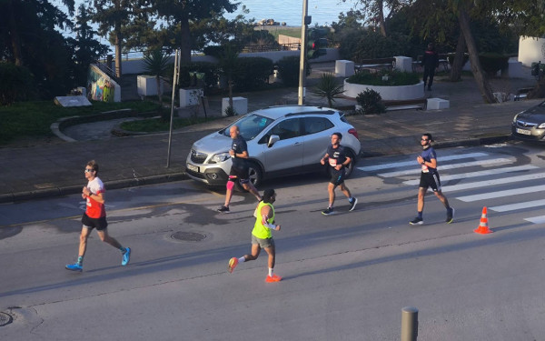 Η Θεσσαλονίκη έτρεξε στο 1ο Thessaloniki City Marathon και το 8ο Olympic Day Run (βίντεο)