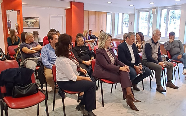 Δήμος Πολυγύρου: «Διαχείριση κρίσεων για παιδιά: Παιδοκεντρική προσέγγιση στην πρόληψη και αντιμετώπιση καταστροφών»