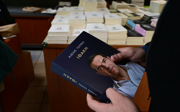 Στην «Ιθάκη» του Τσίπρα: Οι άγνωστες πτυχές της Συμφωνίας των Πρεσπών - Ο διάλογος με τη Μέρκελ και η ρήξη με τον Καμμένο