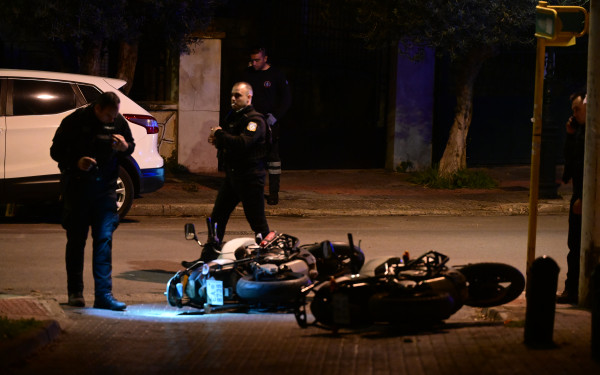 Άγιος Δημήτριος: Έρευνες για τον εντοπισμό διαρρηκτών – Παρέσυραν μηχανές ΔΙΑΣ για να διαφύγουν