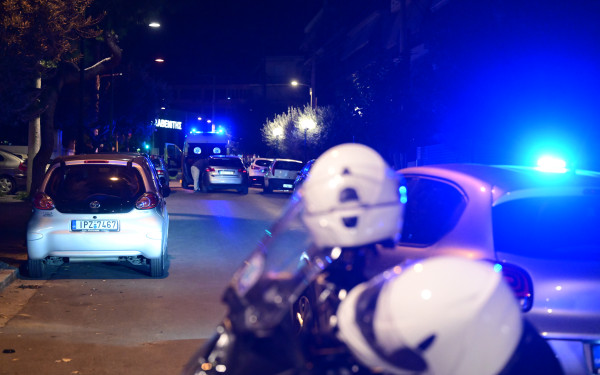 Χωρίς κράνος 1.105 αναβάτες μηχανής και πατινιών - Τι έδειξαν οι έλεγχοι σε 7 ημέρες