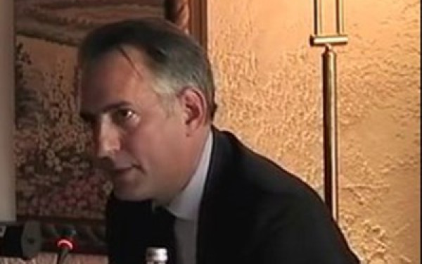 Νέος εκπρόσωπος της Ελλάδας στην Παγκόσμια Τράπεζα ο Αντώνης Καμάρας