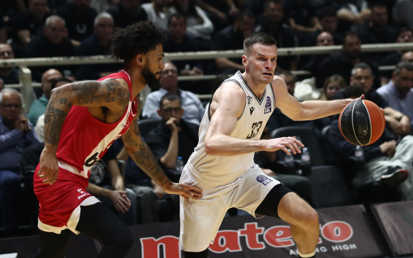 Μπάσκετ: Ο Ολυμπιακός λύγισε τον ΠΑΟΚ στην Πυλαία (βίντεο)