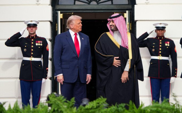 Μπιν Σαλμάν: Yποσχέθηκε επενδύσεις ενός τρισ. δολαρίων στον Τραμπ  με αντάλλαγμα τα F-35