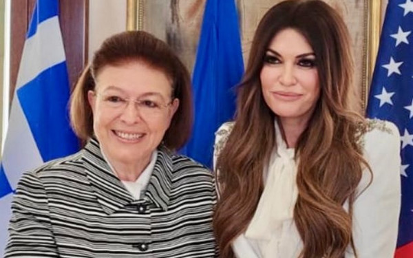 Συνάντηση της Λίνας Μενδώνη με την πρέσβη των ΗΠΑ, Κίμπερλι Γκίλφοϊλ