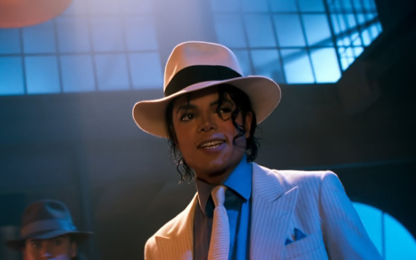 Η ζωή του Μάικλ Τζάκσον περνά στην μεγάλη οθόνη - Η ταινία που έχει γίνει viral πριν καν κυκλοφορήσει (βίντεο)