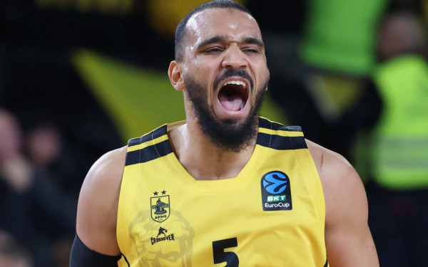 Μπάσκετ: Ο ηγέτης Νουά έβαλε σε τροχιά πρόκρισης τον Άρη στο EuroCup (βίντεο)