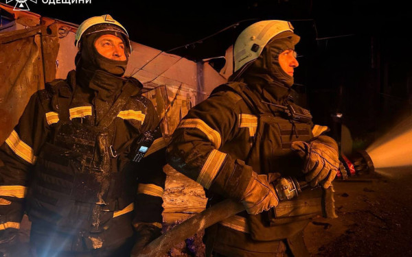 Ουκρανία: Ρωσικές επιθέσεις στην Οδησσό - Πυρκαγιές και ενεργειακά πλήγματα σε λιμάνια (βίντεο)