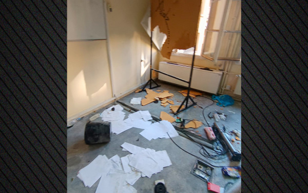 Επεισόδια στο Πολυτεχνείο: Ξυλοδαρμοί και ζημιές μέσα στο κτήριο