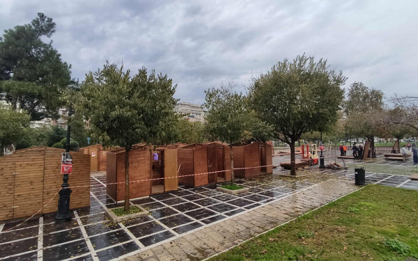Θεσσαλονίκη: Στήνεται το Χωριό των Χριστουγέννων στην Αριστοτέλους