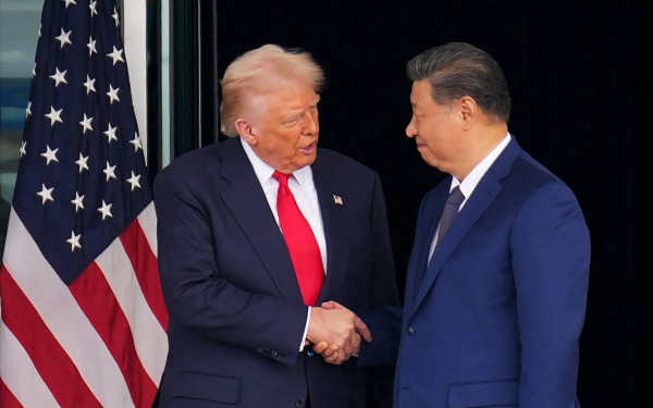 Τηλεφωνική συνομιλία Τραμπ με Σι Τζινπίνγκ - Την επιστροφή της Ταϊβάν στην Κίνα ζήτησε ο Κινέζος πρόεδρος