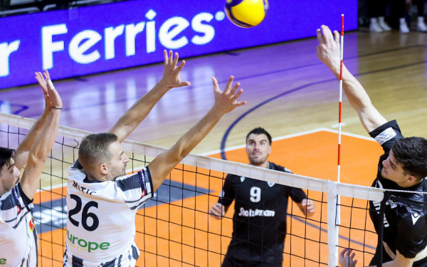 Βόλεϊ: Δυσκολεύτηκε αλλά κέρδισε ο ΠΑΟΚ στην Κρήτη (βίντεο)