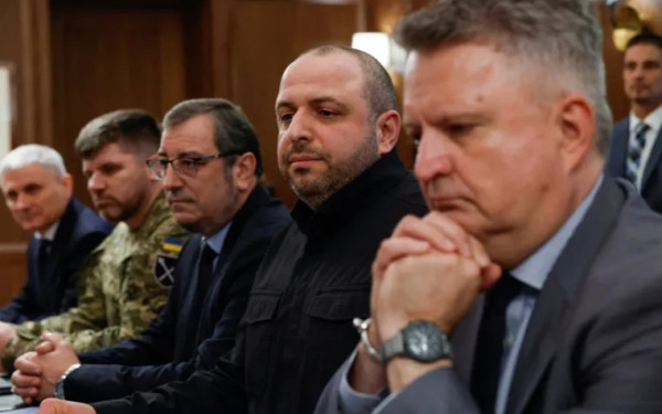 Δύσκολες διαπραγματεύσεις ΗΠΑ - Ουκρανίας στη Φλόριντα για το σχέδιο ειρήνης με τη Ρωσία