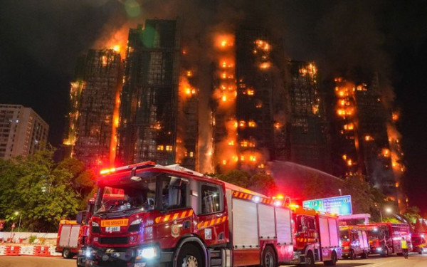 Κόλαση φωτιάς στο Χονγκ Κονγκ: Τραγωδία με 36 νεκρούς και 279 αγνοούμενοι