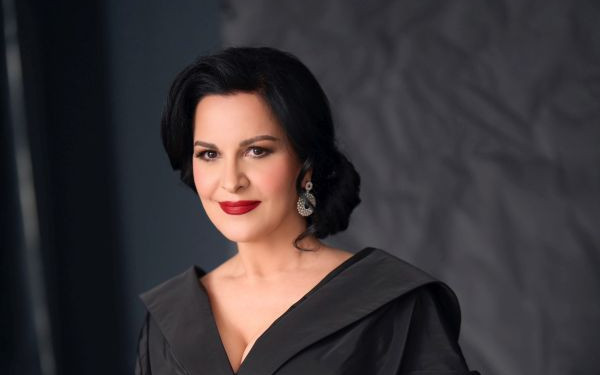 Στη Θεσσαλονίκη για μια συναυλία η Ρουμάνα σοπράνο Άντζελα Γκεοργκίου
