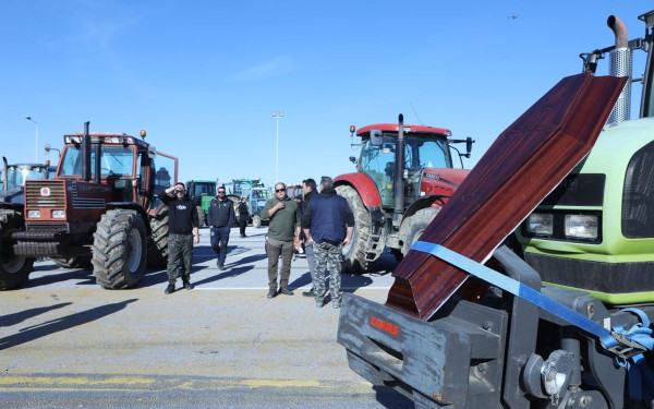 Λάρισα: Συσκέπτονται οι αγρότες στη Νίκαια - Θα ξεπεράσουν τα 1.000 τα τρακτέρ που κινητοποιούνται (βίντεο)